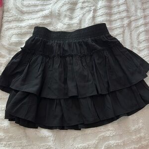 Never worn: black forever 21 skirt